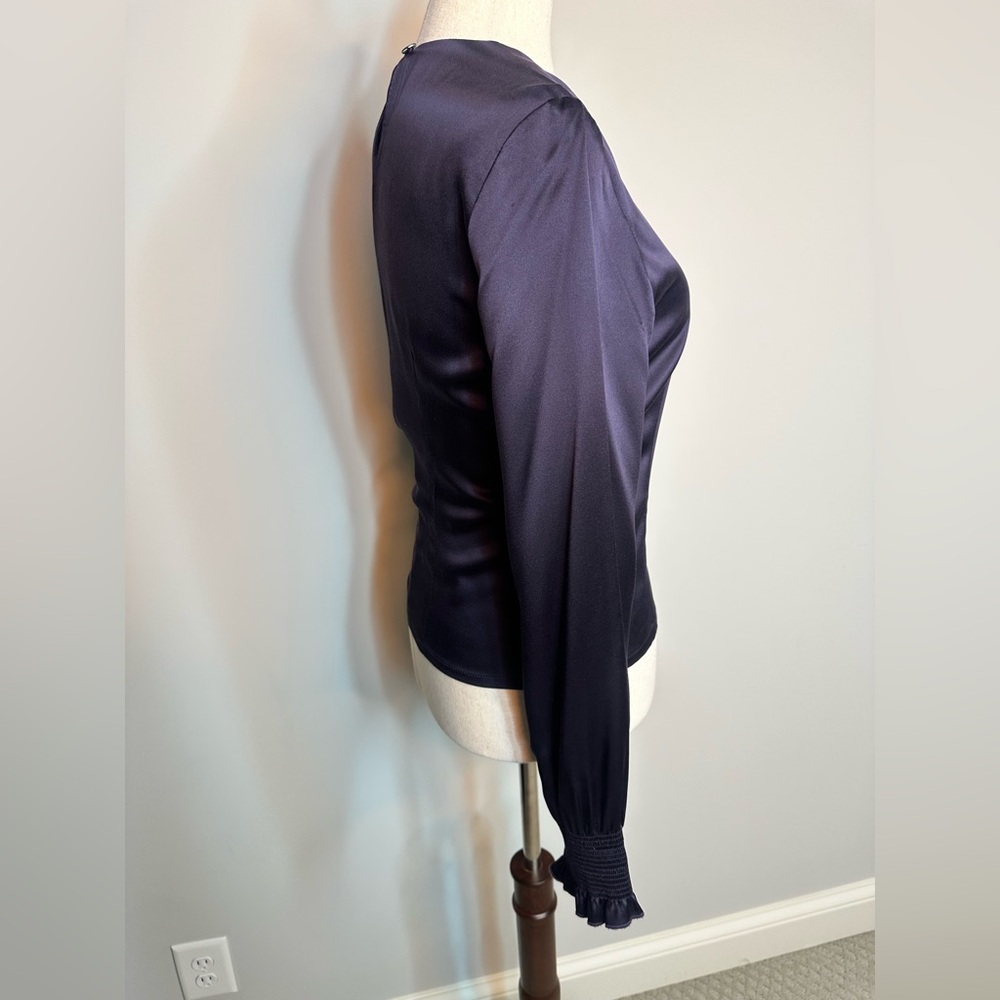 Sz 4 Worth navy blue long sleeve silk blouse high neck ruched wrists - Picture 3 of 7